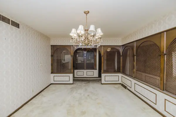 2243 W Bella Vista, Wichita, KS 67203