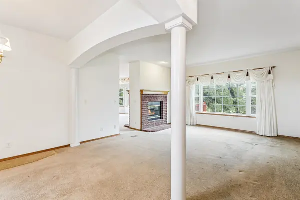 862 S Zelta Ct, Wichita, KS 67207-0000