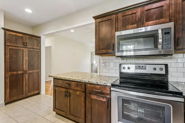 609 W Russell, Mulvane, KS 67110
