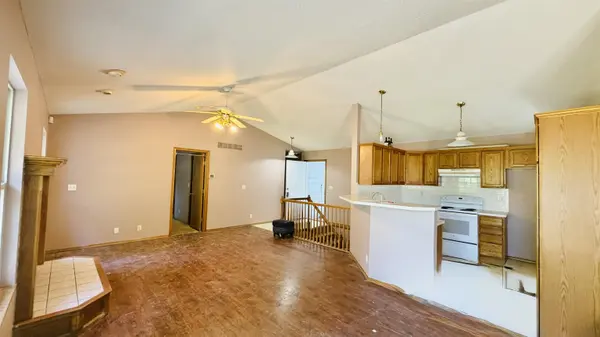 2714 S RIANIER CIR, Wichita, KS 67215