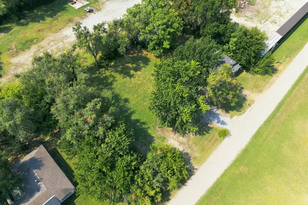 6520 N Broadway, Park City, KS 67219