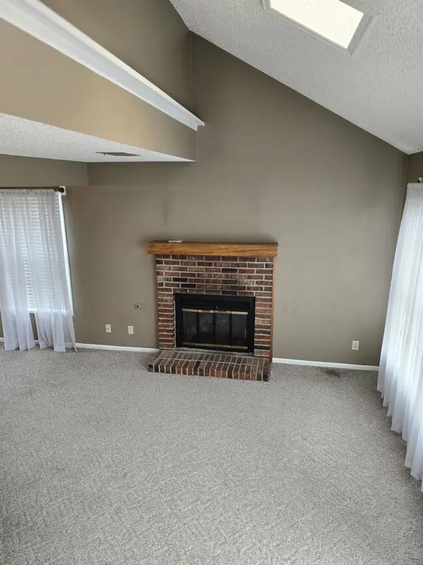 6725 W Shade, Wichita, KS 67212