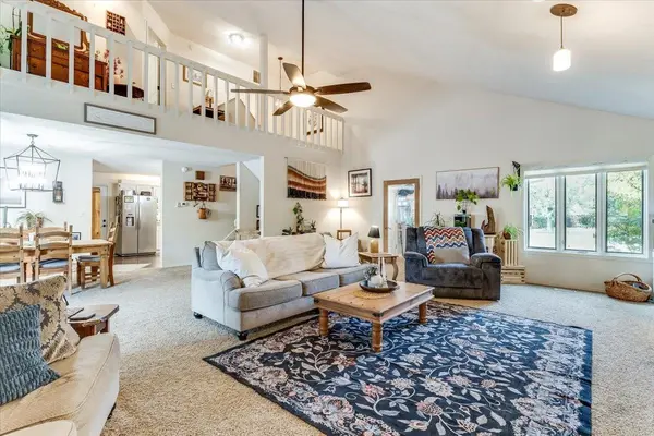 1713 E Brendonwood RD, Derby, KS 67037