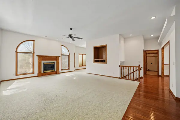 517 Pine Ridge Dr., Salina, KS 67401