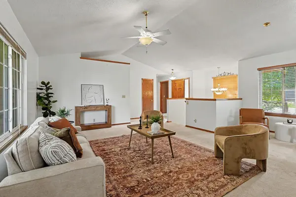 2933 N Parkwood Ct., Wichita, KS 67226