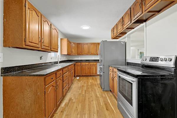 8909 S Spencer, Sedgwick, KS 67135