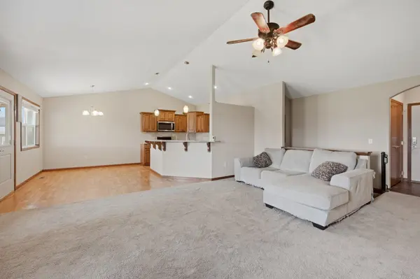 3 Bristol Dr, South Hutchinson, KS 67505