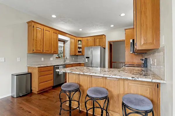 220 N Bent Tree, Andover, KS 67002