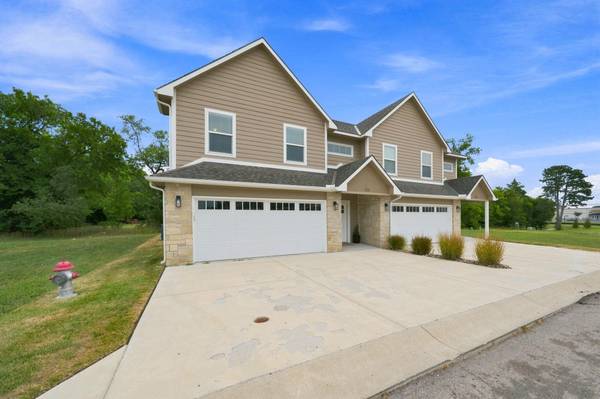 331 N 127th East  106, Wichita, KS 67206