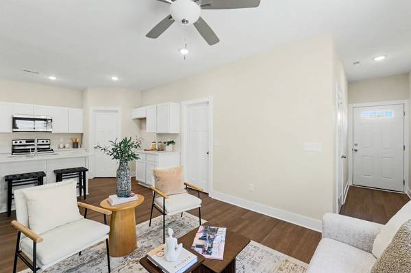 2935 S Cedar Crest Ct #100, Wichita, KS 67215