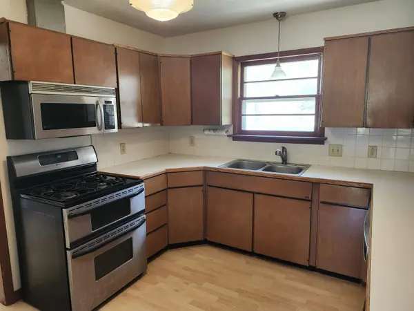 1403 N Meridian, Peck, KS 67120