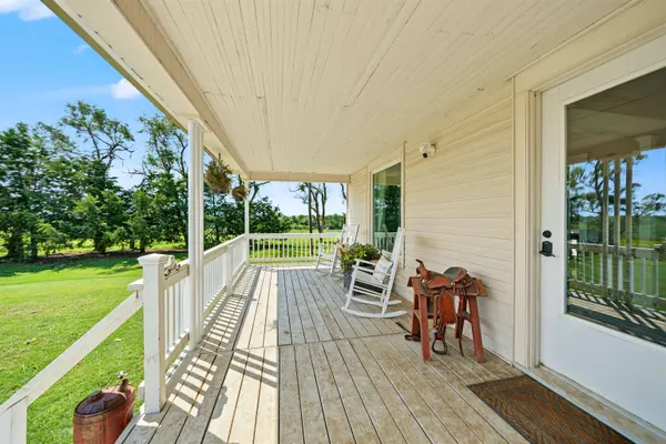 5173 N Donmyer Rd, Solomon, KS 67480