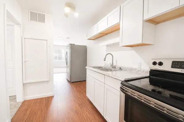 1639 N Hydraulic, Wichita, KS 67214