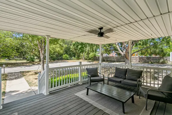 1320 N Mount Carmel Cir, Wichita, KS 67203