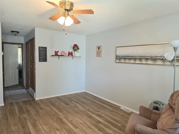 1800 E Ravena St, Park City, KS 67219
