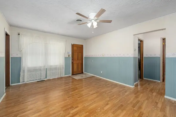 2501 N Piatt Ave, Wichita, KS 67219-4632
