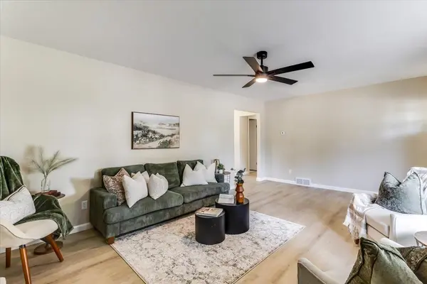 1800 Ritchie, Winfield, KS 67156