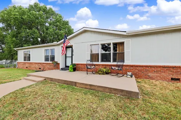 2618 W Angel, Wichita, KS 67217