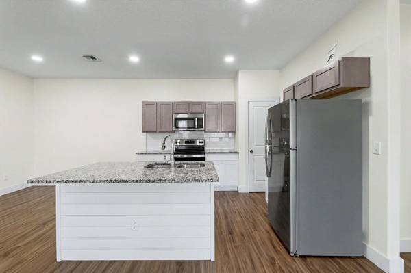 5758 E Bristol Street, Wichita, KS 67220
