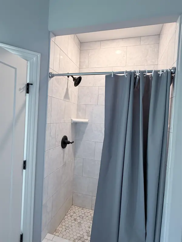 404 E Samantha Ct, Mulvane, KS 67110