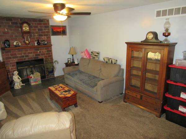 6435 N Wendell St, Park City, KS 67219
