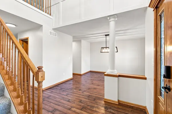 3006 N Rough Creek Cir, Derby, KS 67037