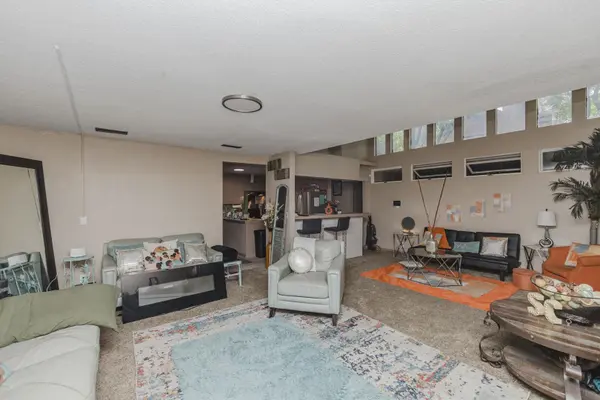 602 S Bluff, Wichita, KS 67218