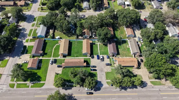 4415 E Lincoln, Wichita, KS 67218-2247