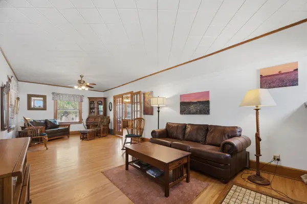 427 S Glenn St, Wichita, KS 67213