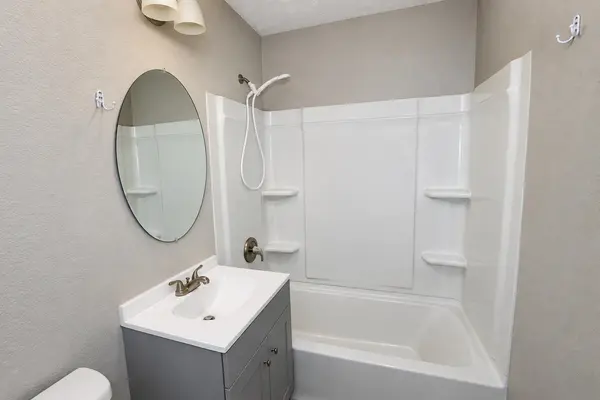 1420 E El Monte, Wichita, KS 67216