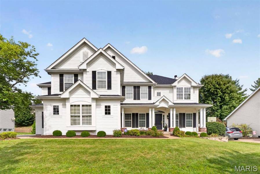14748 Thornhill Terrace DR, Chesterfield, MO 63017
