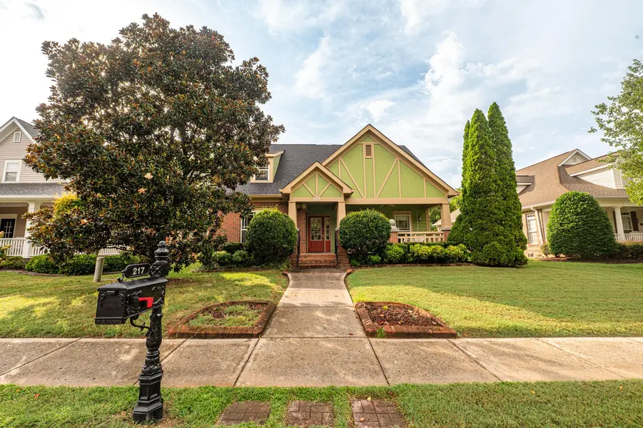 217 Horse Creek Drive, Chattanooga, TN 37405