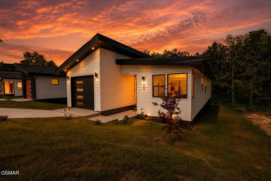 2335 Rock Gardens Drive, Sevierville, TN 37876