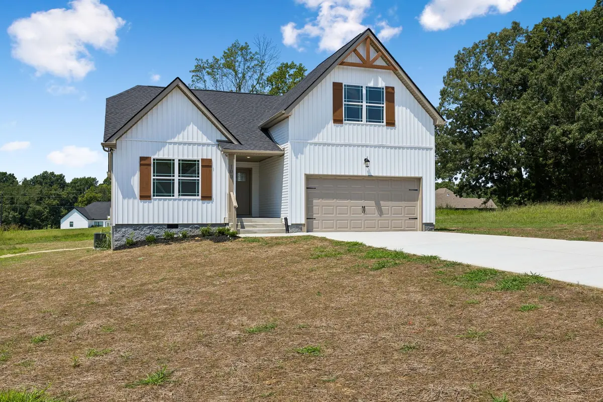 100 Morgan Lane, Dickson, TN 37055