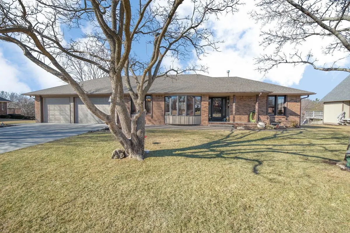 14216 E Boston St, Wichita, KS 67230