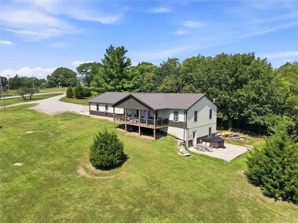 33625 D HWY, Lawson, MO 64062