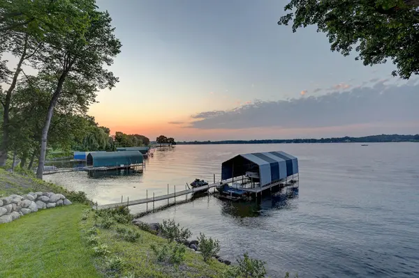 2625 Woodbridge RD, Minnetonka Beach, MN 55391