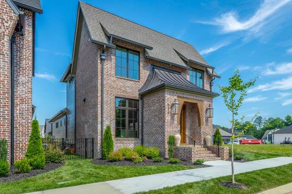 9339 Calder Circle, Ooltewah, TN 37363