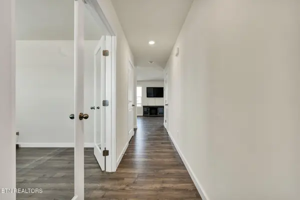 325 Dilbeck Lane, Niota, TN 37826