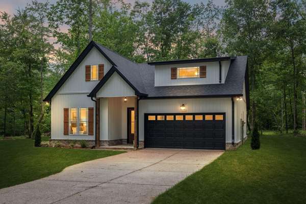 72 Haskell Winton Road, Manchester, TN 37355