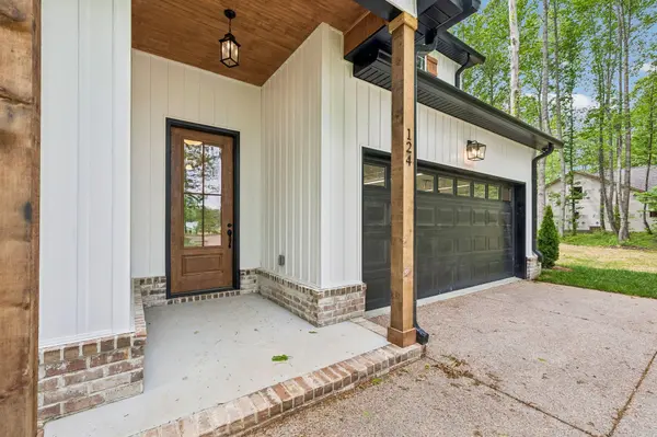 72 Haskell Winton Road, Manchester, TN 37355
