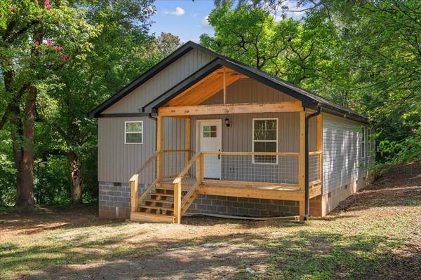 1001 Colerain Street, La Fayette, GA 30728