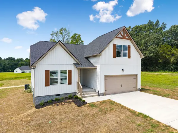 100 Morgan Lane, Dickson, TN 37055