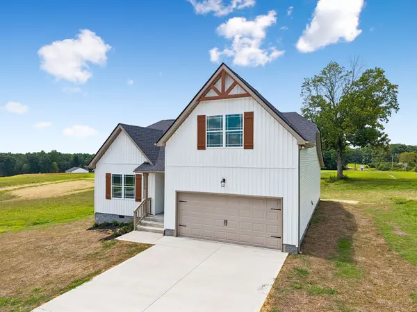 100 Morgan Lane, Dickson, TN 37055