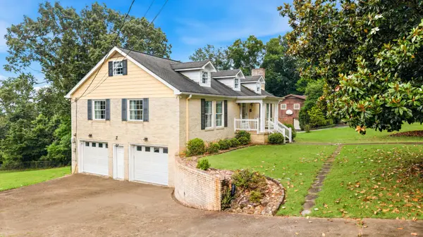 5956 Crestview Drive, Hixson, TN 37343