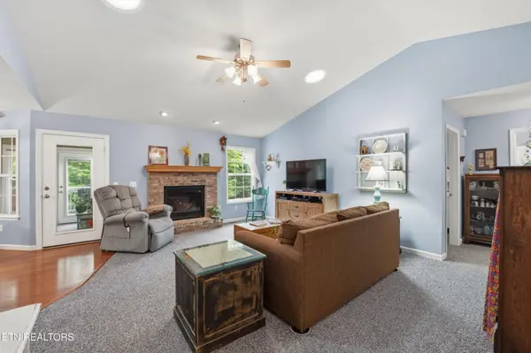 122 Wycliff Lane, Crossville, TN 38558