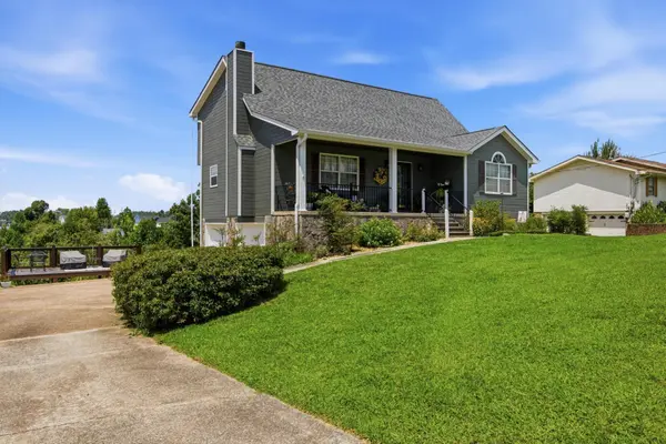 2727 Windthrush Drive, Chattanooga, TN 37421