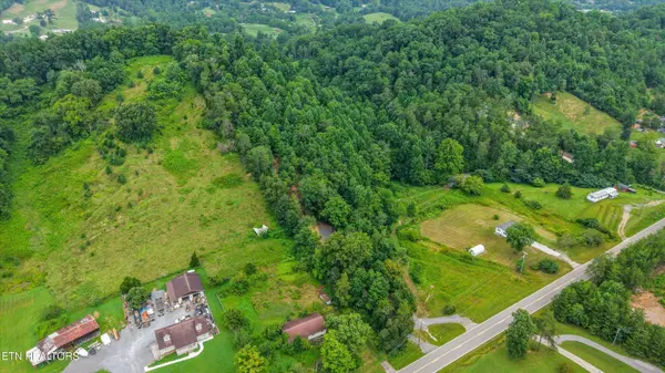 233 Highway 370, Luttrell, TN 37779