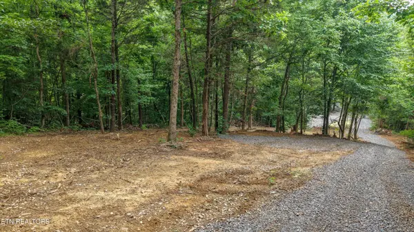 233 Highway 370, Luttrell, TN 37779