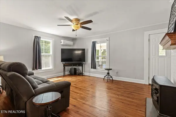 795 Athens Pike, Etowah, TN 37331